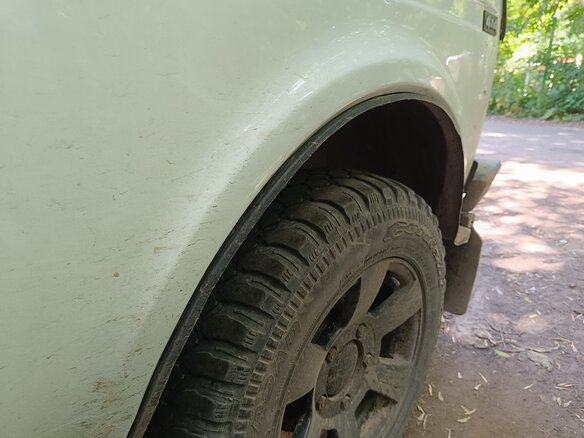 2010 Lada (ВАЗ) 2121 (4x4) Фора I Рестайлинг, белый - вид 3