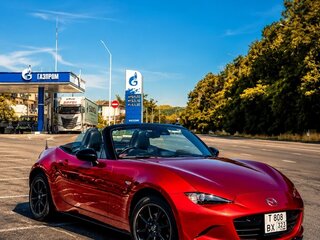 2015 Mazda Roadster IV (ND), красный, 1820000 рублей, вид 1