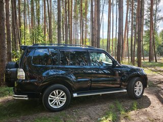 2012 Mitsubishi Pajero IV Рестайлинг 1, чёрный, 1890000 рублей, вид 4