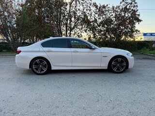 2014 BMW 5 серии 528i xDrive VI (F10/F11/F07) Рестайлинг, белый, 2200000 рублей, вид 2