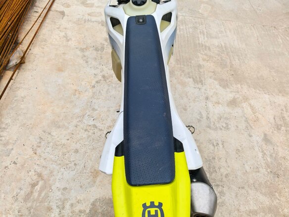 2024 Husqvarna FE 501, белый, 1100000 рублей - вид 4