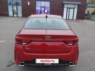 2021 Kia Rio IV Рестайлинг, красный, 1950000 рублей, вид 4