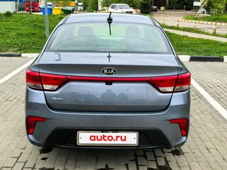 2017 Kia Rio IV, серый, 750000 рублей, вид 2