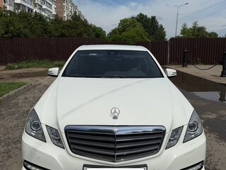 2012 Mercedes-Benz E-Класс 200 7G-Tronic IV (W212, S212, C207), белый, 1850000 рублей, вид 3