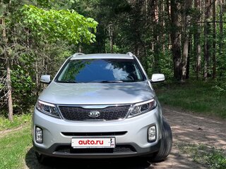 2018 Kia Sorento II Рестайлинг, серебристый, 2300000 рублей, вид 2