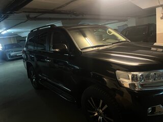2018 Toyota Land Cruiser 200 Series Рестайлинг 2, чёрный, 6850000 рублей, вид 5