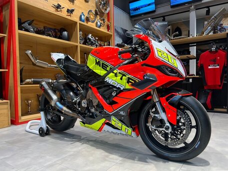 2019 BMW S 1000 RR, серебристый, 3000000 рублей, вид 1