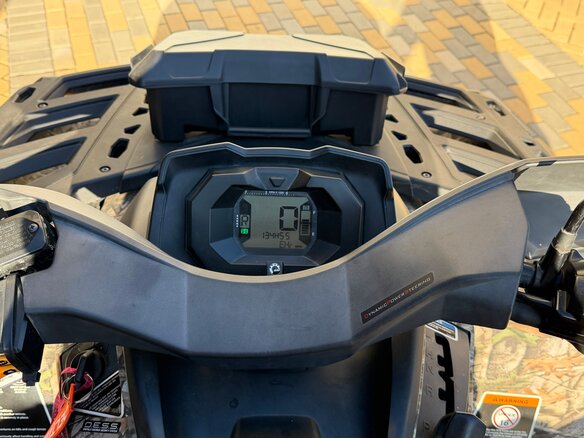 2013 BRP Can-Am Outlander 800, серый, 1200000 рублей - вид 9
