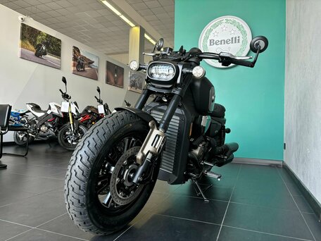 2026 QJMotor SRV 600 V, серебристый, 699000 рублей, вид 1