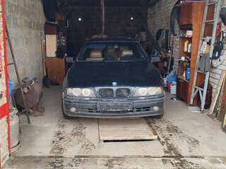 2003 BMW 5 серии 530i IV (E39) Рестайлинг, чёрный, 950000 рублей, вид 3