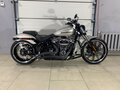 2018 Harley-Davidson Breakout, серый, 1750000 рублей - вид 2