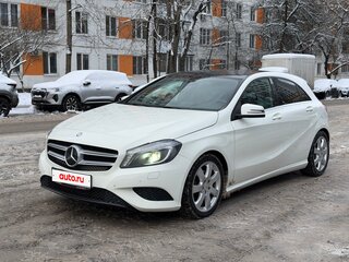 2013 Mercedes-Benz A-Класс 180 III (W176), белый, 1670000 рублей, вид 1