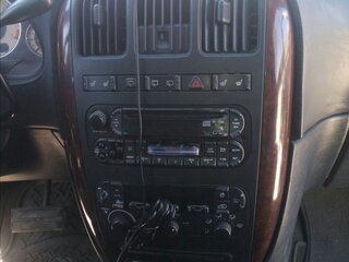2002 Chrysler Town & Country IV, чёрный, 495000 рублей, вид 4