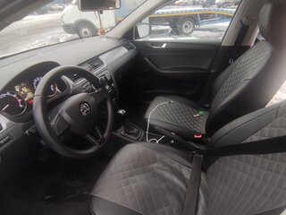 2019 Skoda Rapid I Рестайлинг, белый, 950000 рублей, вид 5