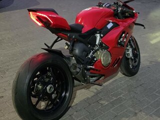 2022 Ducati Panigale V4, красный, 2100000 рублей, вид 5