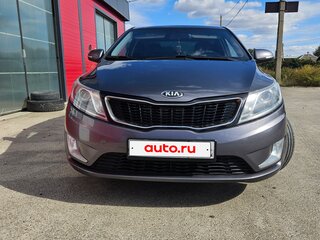 2013 Kia Rio 4-speed III, серый, 1050000 рублей, вид 2