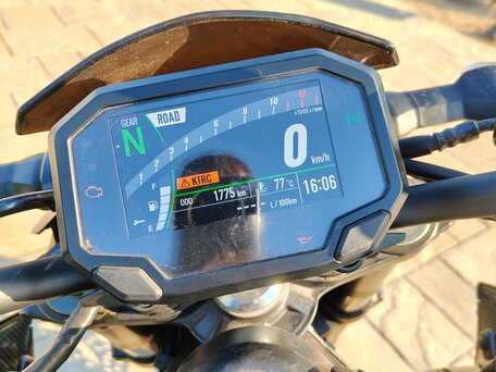 2022 Kawasaki Z 900, чёрный, 1180000 рублей, вид 5