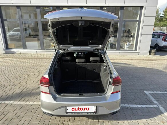 2022 Volkswagen Polo VI, серебристый, 1710000 рублей - вид 25