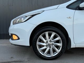 2013 Kia Ceed II, белый, 955000 рублей, вид 5