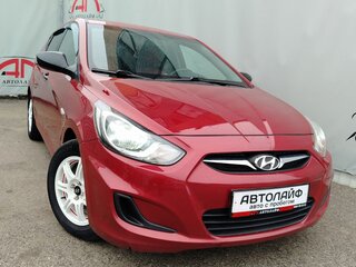 2013 Hyundai Solaris I, красный, 769000 рублей, вид 4