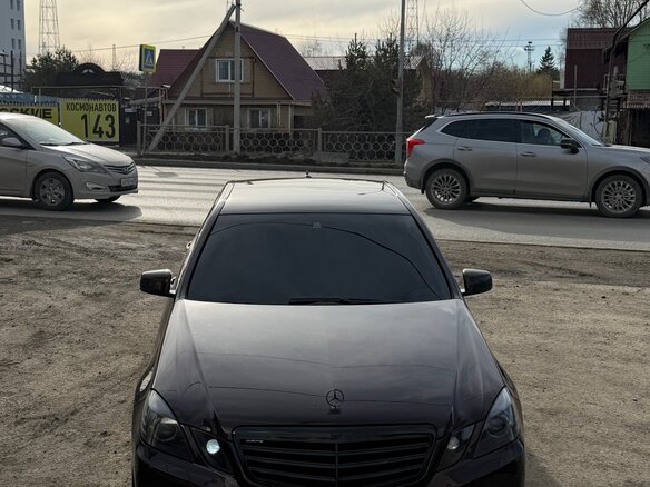 2010 Mercedes-Benz E-Класс 350 IV (W212, S212, C207), коричневый, 1690000 рублей