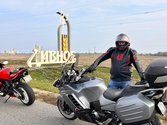 2008 Kawasaki GTR 1400 (Concours 14), серый, 650000 рублей - вид 1