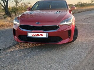 2019 Kia Stinger I, красный, 2100000 рублей, вид 3