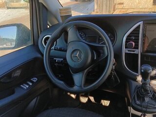 2017 Mercedes-Benz Vito 114 CDI L1 III (W447), серебристый, 2800000 рублей, вид 4