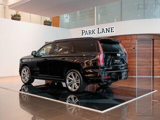 2025 Cadillac Escalade V Рестайлинг, чёрный, 19450000 рублей, вид 2