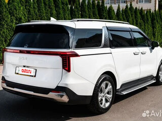 2024 Kia Carnival IV Рестайлинг, белый, 6150000 рублей, вид 2