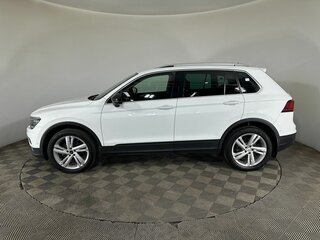 2019 Volkswagen Tiguan II, белый, 1780000 рублей, вид 5