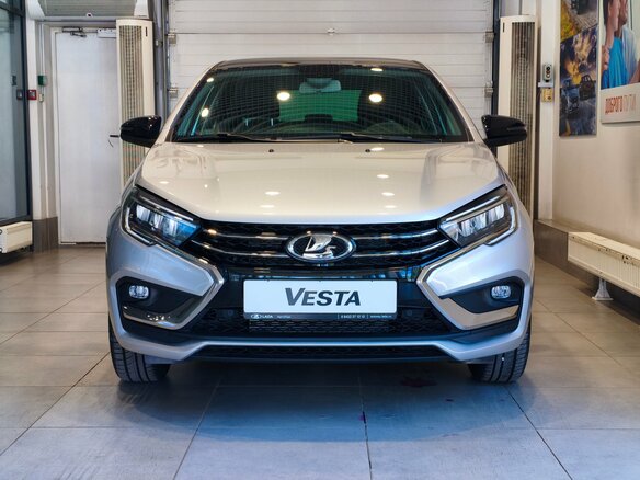 2026 Lada (ВАЗ) Vesta I Рестайлинг (NG), серебристый - вид 2