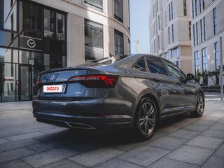 2020 Volkswagen Jetta 8-speed VII, серый, 1600000 рублей, вид 5