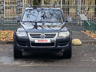 2007 Volkswagen Touareg I Рестайлинг, чёрный, 1000000 рублей, вид 1