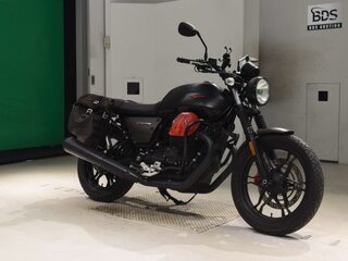 2019 Moto Guzzi V 7 III, чёрный, 792000 рублей, вид 3