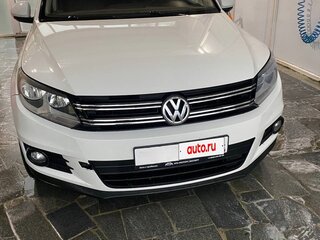 2011 Volkswagen Tiguan I Рестайлинг, белый, 1100000 рублей, вид 1