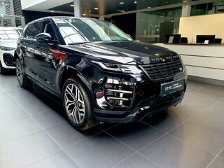 2025 Land Rover Range Rover Evoque L II Рестайлинг, чёрный, 5850000 рублей, вид 3