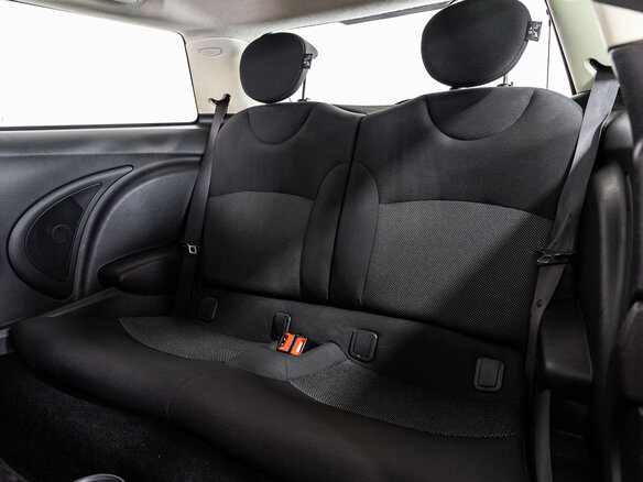 2011 Mini Hatch One II (R56) Рестайлинг, белый, 775000 рублей - вид 16