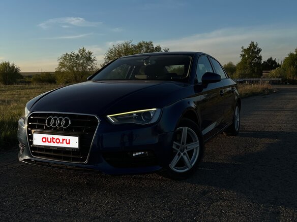 2014 Audi A3 III (8V), синий, 1100000 рублей - вид 1