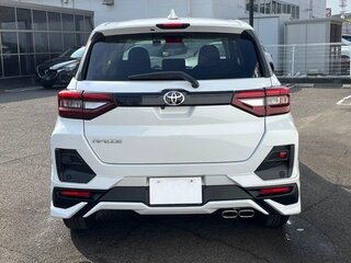 2023 Toyota Raize I, белый, 1215000 рублей, вид 5