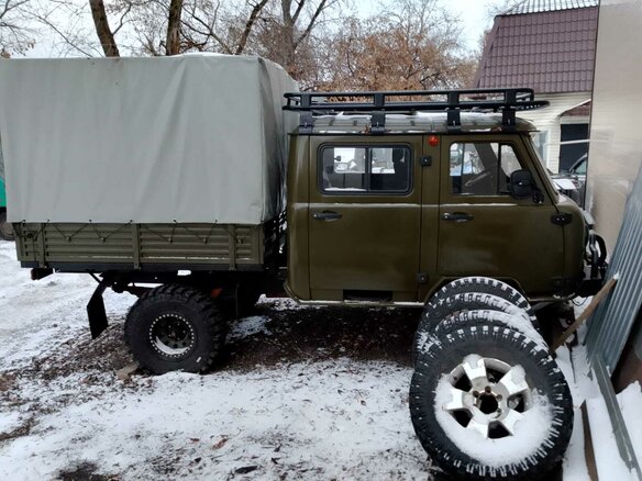 2008 УАЗ 3909, зелёный, 2850000 рублей - вид 2