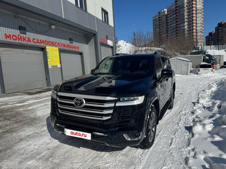 2021 Toyota Land Cruiser 300 Series, чёрный, 10550000 рублей, вид 1