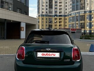 2018 Mini Hatch Cooper III (F55/F56) Рестайлинг, зелёный, 1750000 рублей, вид 5