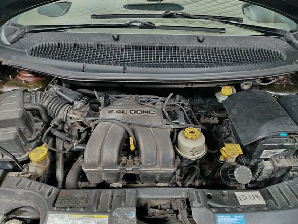 2001 Dodge Caravan 3-speed IV, зелёный, 355000 рублей - вид 17
