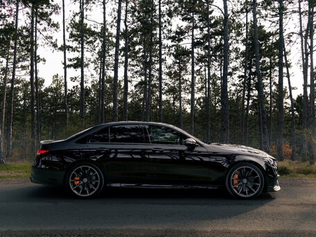 2021 Mercedes-Benz E-Класс AMG 63 AMG S V (W213) Рестайлинг, чёрный, 10500000 рублей, вид 3
