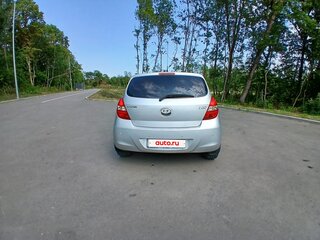 2010 Hyundai i20 I, серебристый, 650000 рублей, вид 5