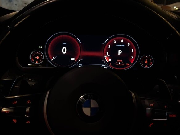 2012 BMW 5 серии 535i xDrive VI (F10/F11/F07), чёрный, 2250000 рублей - вид 9