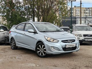 2011 Hyundai Solaris I, серый, 609000 рублей, вид 3