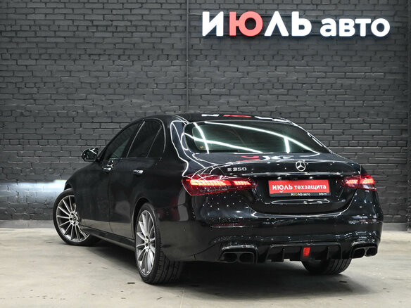 2020 Mercedes-Benz E-Класс 350 V (W213, S213, C238) Рестайлинг, чёрный, 4690000 рублей - вид 4