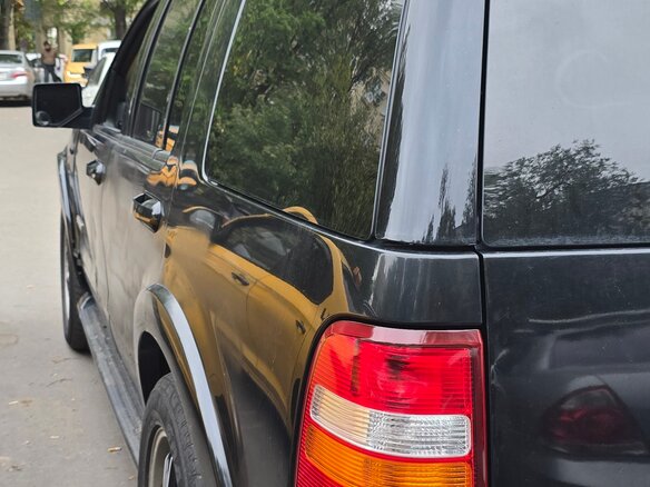 2007 Ford Explorer IV, чёрный, 950000 рублей - вид 7